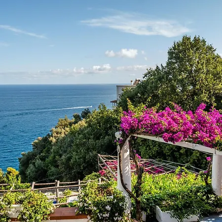 Bijoux - Exclusive Pool And Sea View Villa *