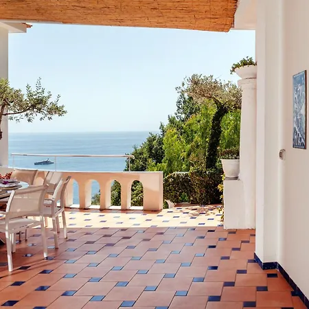 Bijoux - Exclusive Pool And Sea View Villa *