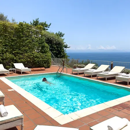 Bijoux - Exclusive Pool And Sea View Villa