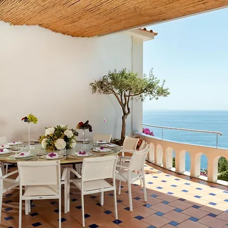 Bijoux - Exclusive Pool And Sea View Villa *